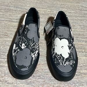 NWT Andy Warhol Black and White Floral Slip-On Sneakers